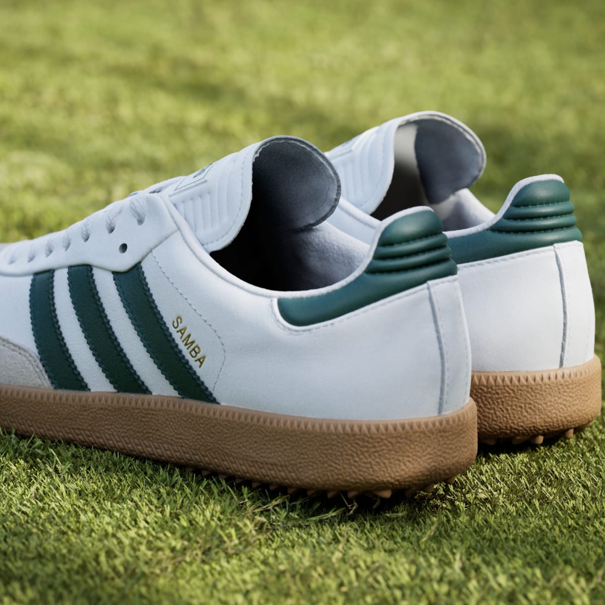 Adidas Women's Samba Spikeless Golf Shoes - Cloud White / Collegiate Green / Gum - Image 10