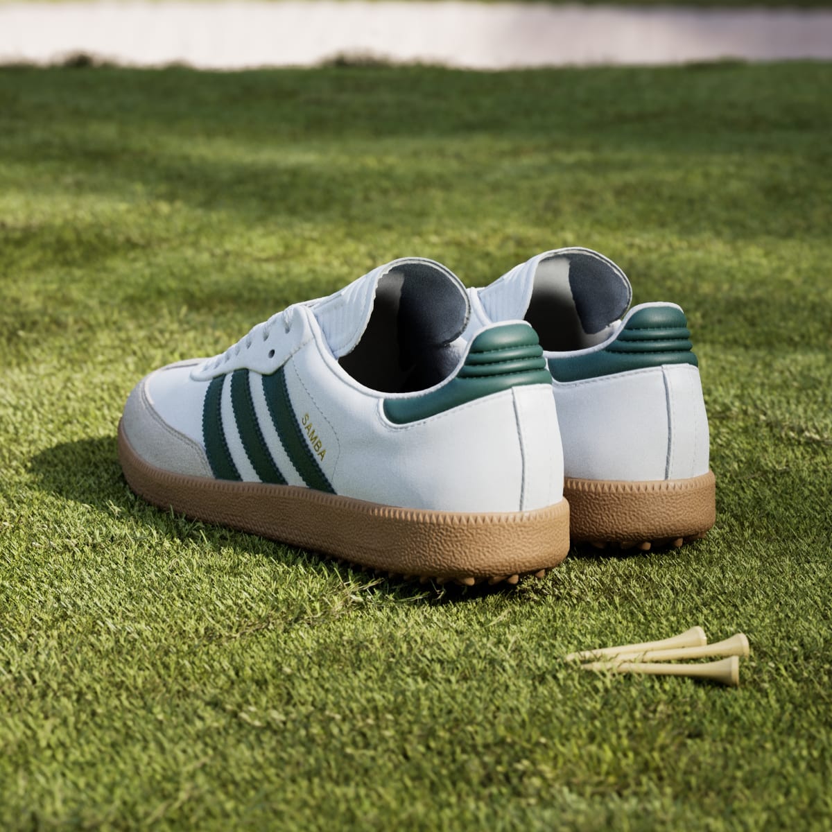 Adidas Men's Samba Spikeless Golf Shoes - Cloud White / Collegiate Green / Gum - Image 6