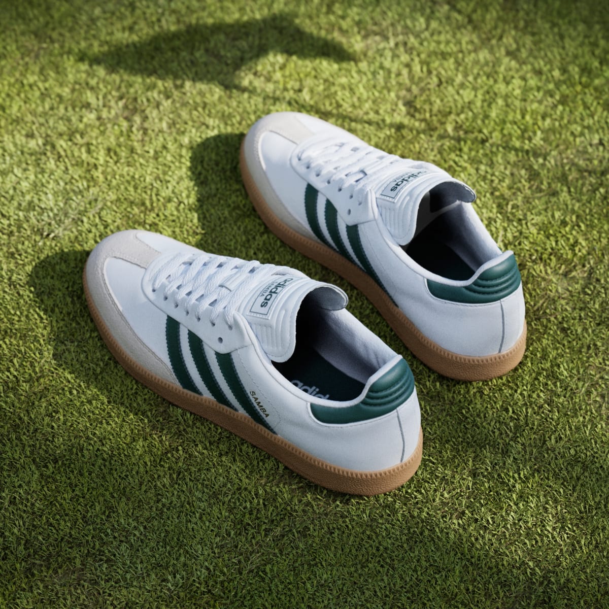 Adidas Men's Samba Spikeless Golf Shoes - Cloud White / Collegiate Green / Gum - Image 8