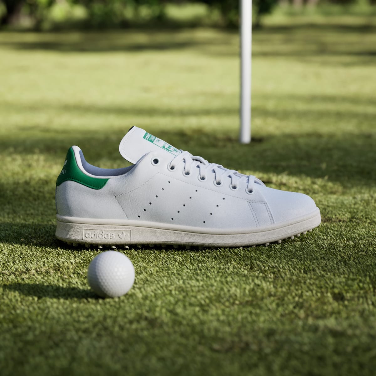 Adidas Men's Stan Smith Spikeless Golf Shoes - Cloud White / Green / Off White - Image 4