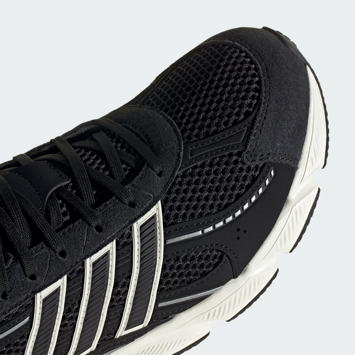 Adidas Men's TECHNOCHAOS 2000 SHOES - Core Black / Core Black / Off White - Image 9