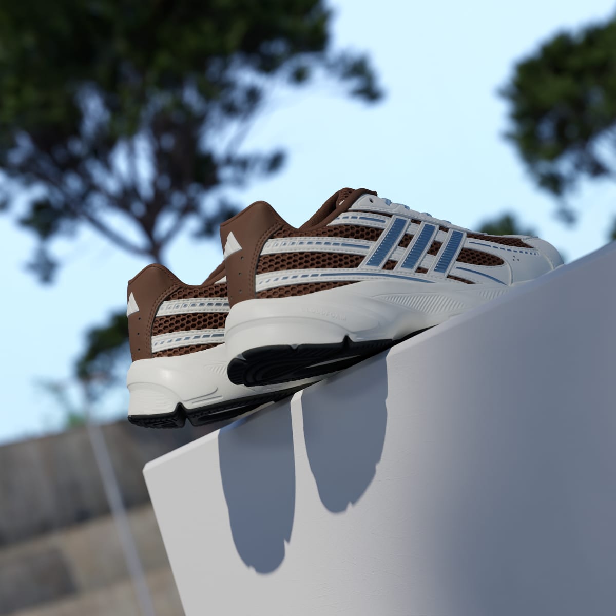 Adidas Women's TECHNOCHAOS 2000 SHOES - Preloved Brown / Clear Sky / Off White - Image 8