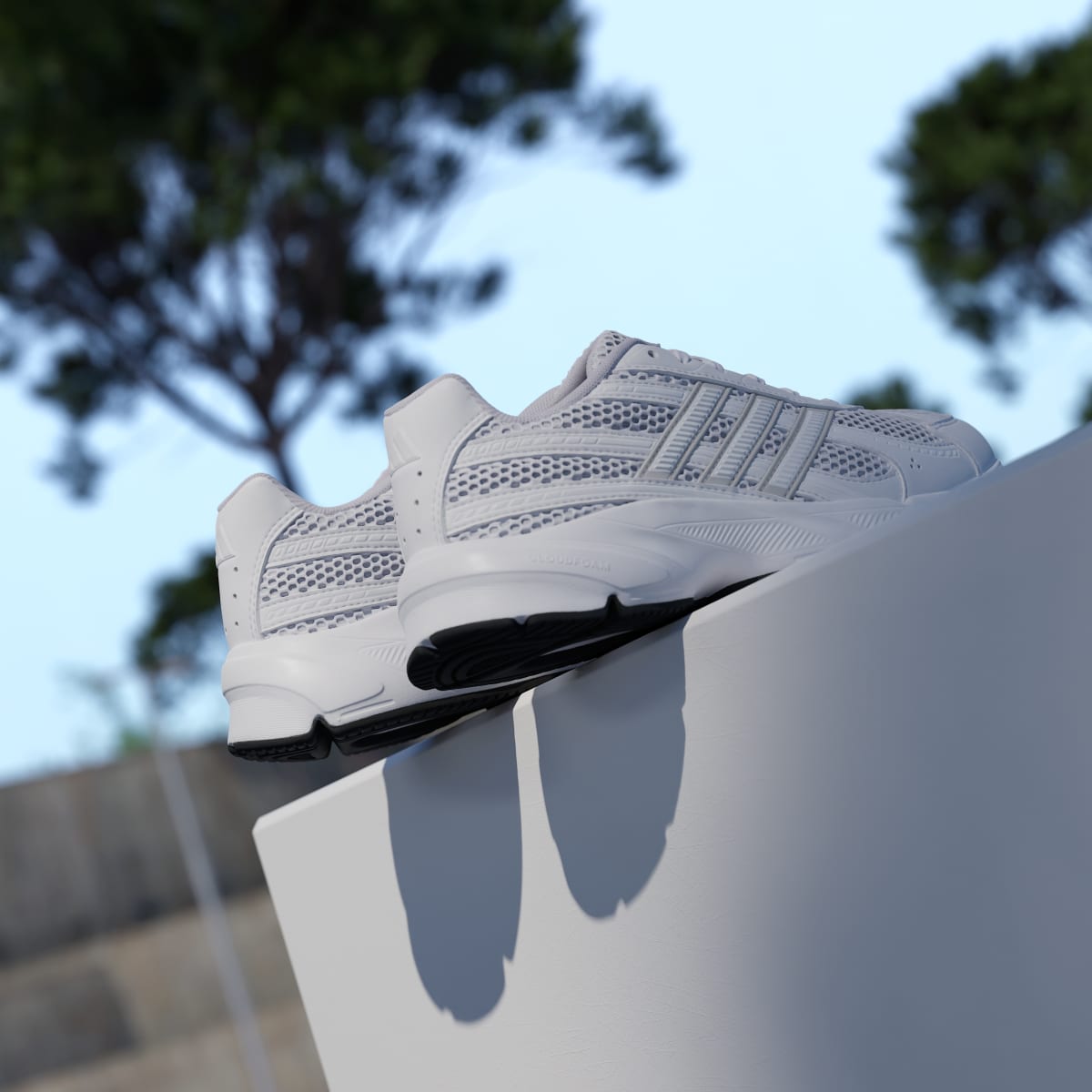 Adidas Women's TECHNOCHAOS 2000 SHOES - Cloud White / Cloud White / Grey One - Image 8