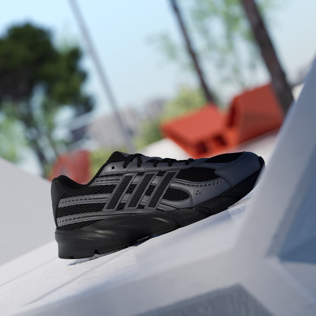 Adidas Men's TECHNOCHAOS 2000 Shoes - Core Black / Core Black / Iron Metallic - Image 3