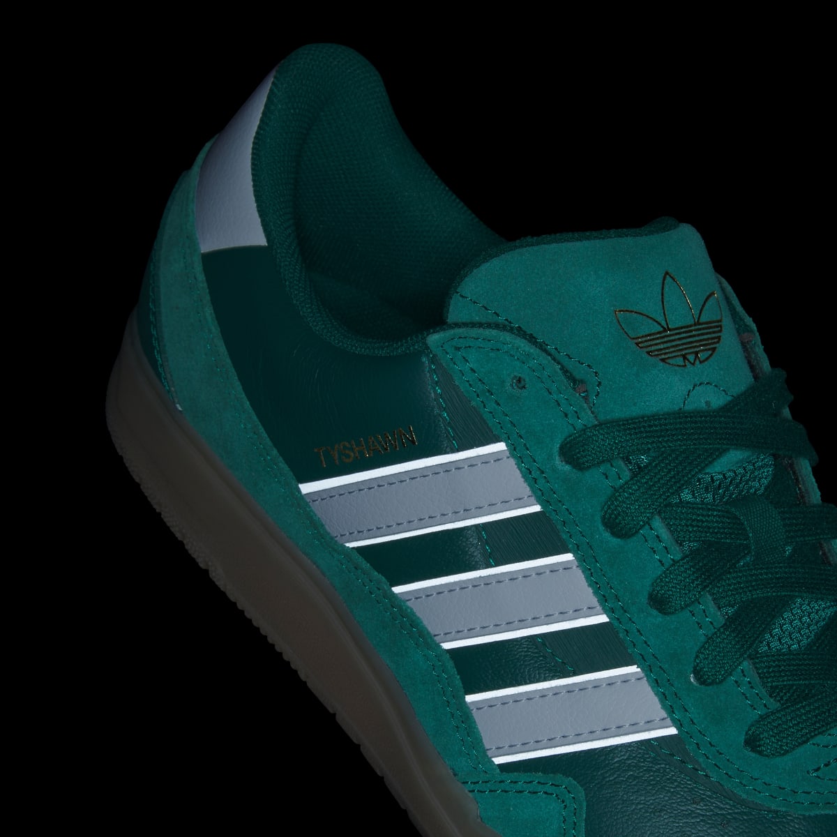 Adidas Men's TYSHAWN II Shoes - Collegiate Green / Cloud White / Gum - Image 9