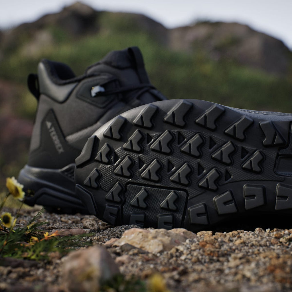 Adidas Women's Terrex Anylander CLIMAWARM+ Hiking Shoes - Carbon / Core Black / Grey Six - Image 11