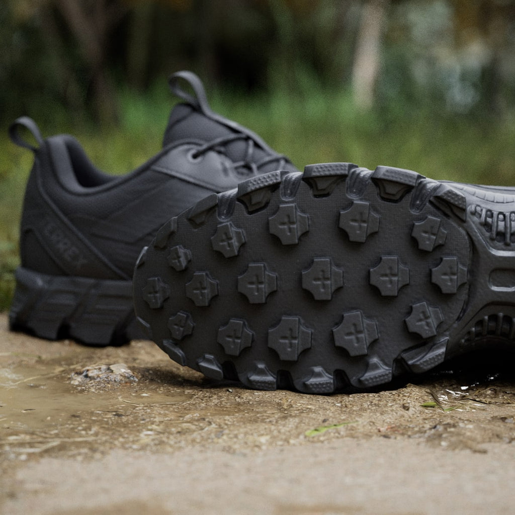 Adidas Men's Terrex Rockadia Hiking Shoe - Core Black / Carbon / Core Black - Image 11