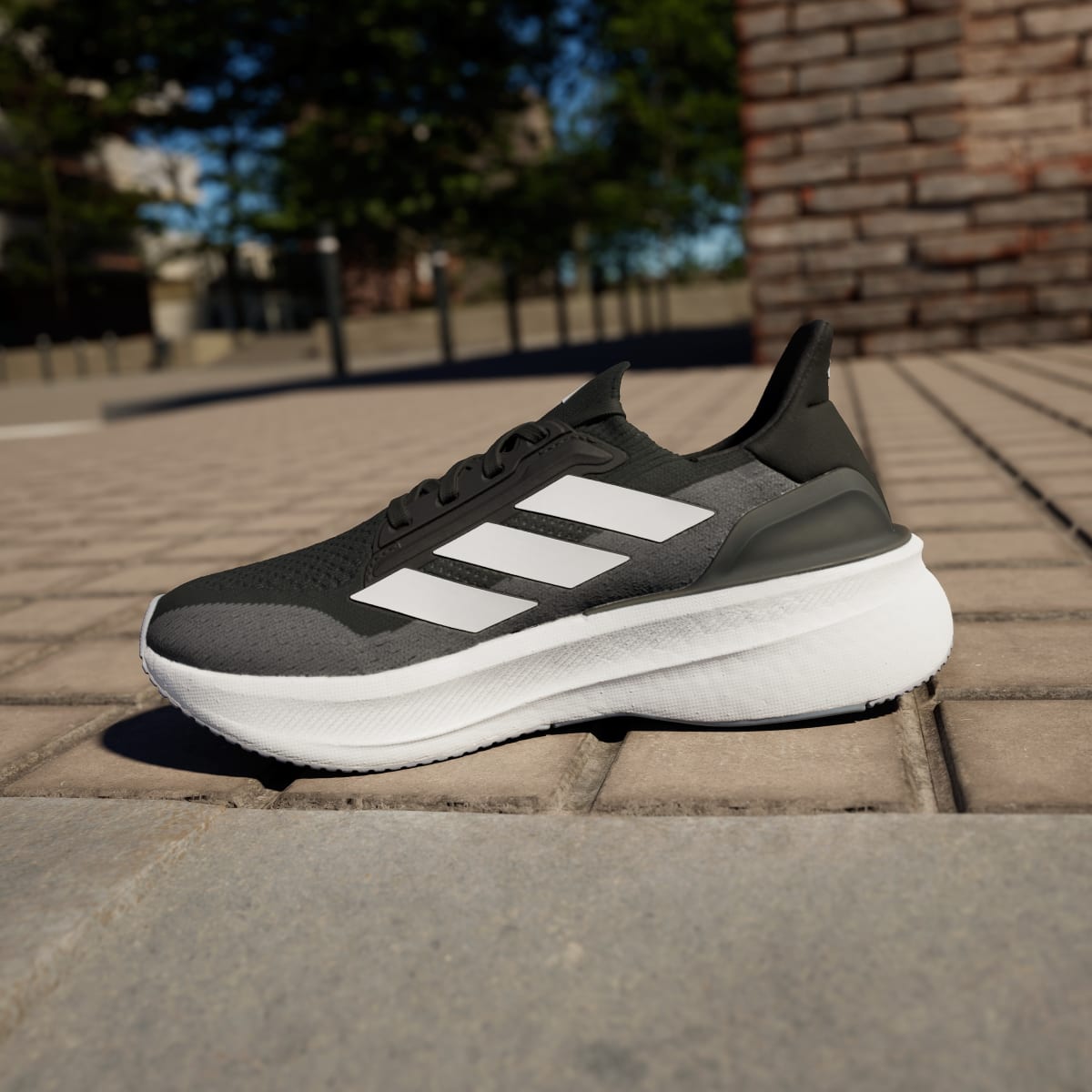 Adidas Women's Ultraboost 5X Shoes - Core Black / Cloud White / Carbon - Image 7