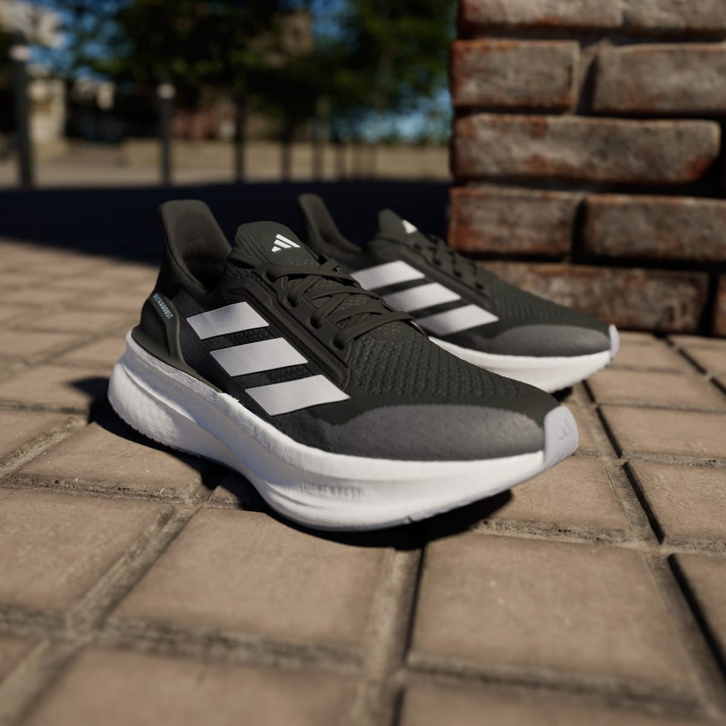 Adidas Women's Ultraboost 5X Shoes - Core Black / Cloud White / Carbon - Image 8