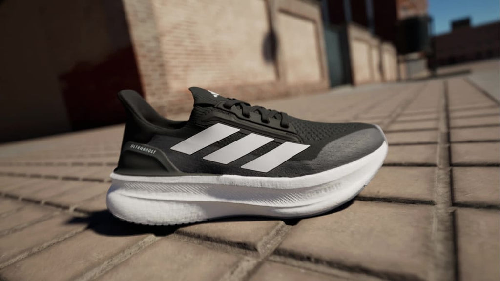 Adidas Women's Ultraboost 5X Shoes - Core Black / Cloud White / Carbon - Image 2