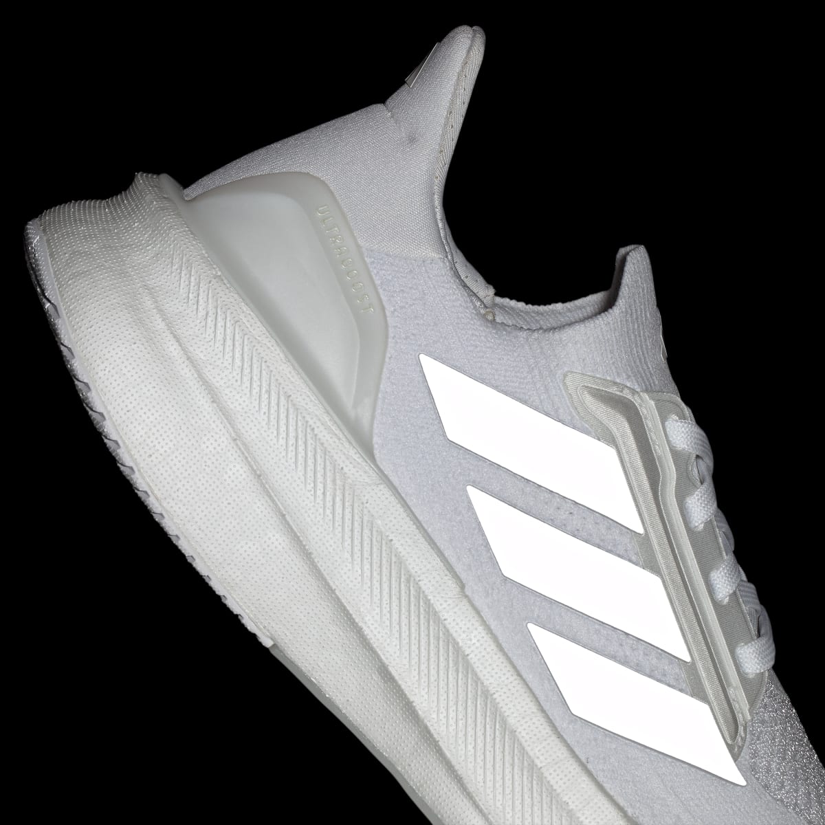 Adidas Women's Ultraboost 5X Shoes - Cloud White / Cloud White / Core Black - Image 9