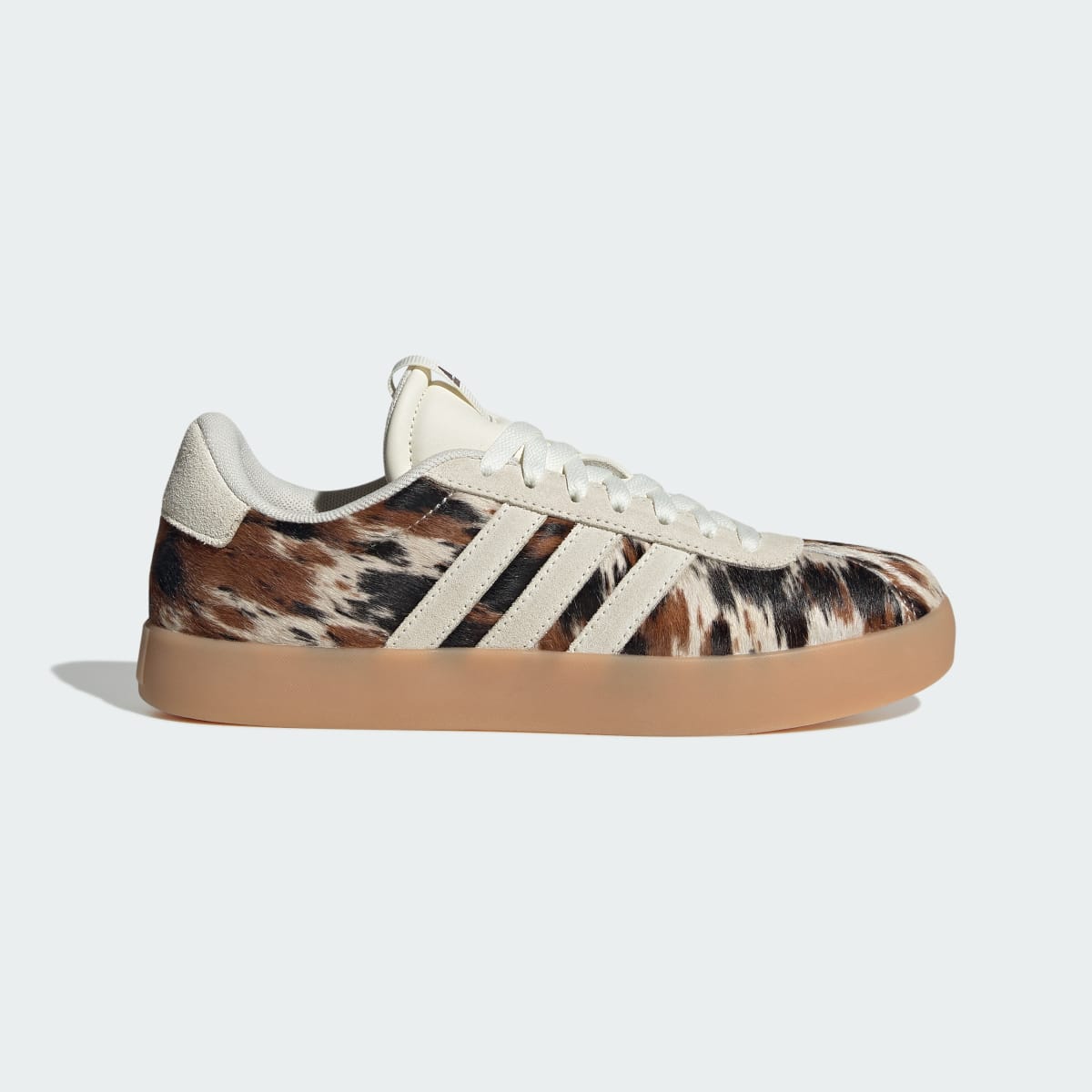 Adidas Women's VL COURT 3.0 SHOES - Off White / Off White / Trace Brown - Image 1