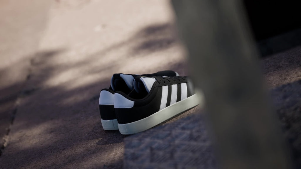 Adidas Women's VL Court 3.0 Shoes - Core Black / Cloud White / Gold Metallic - Image 2
