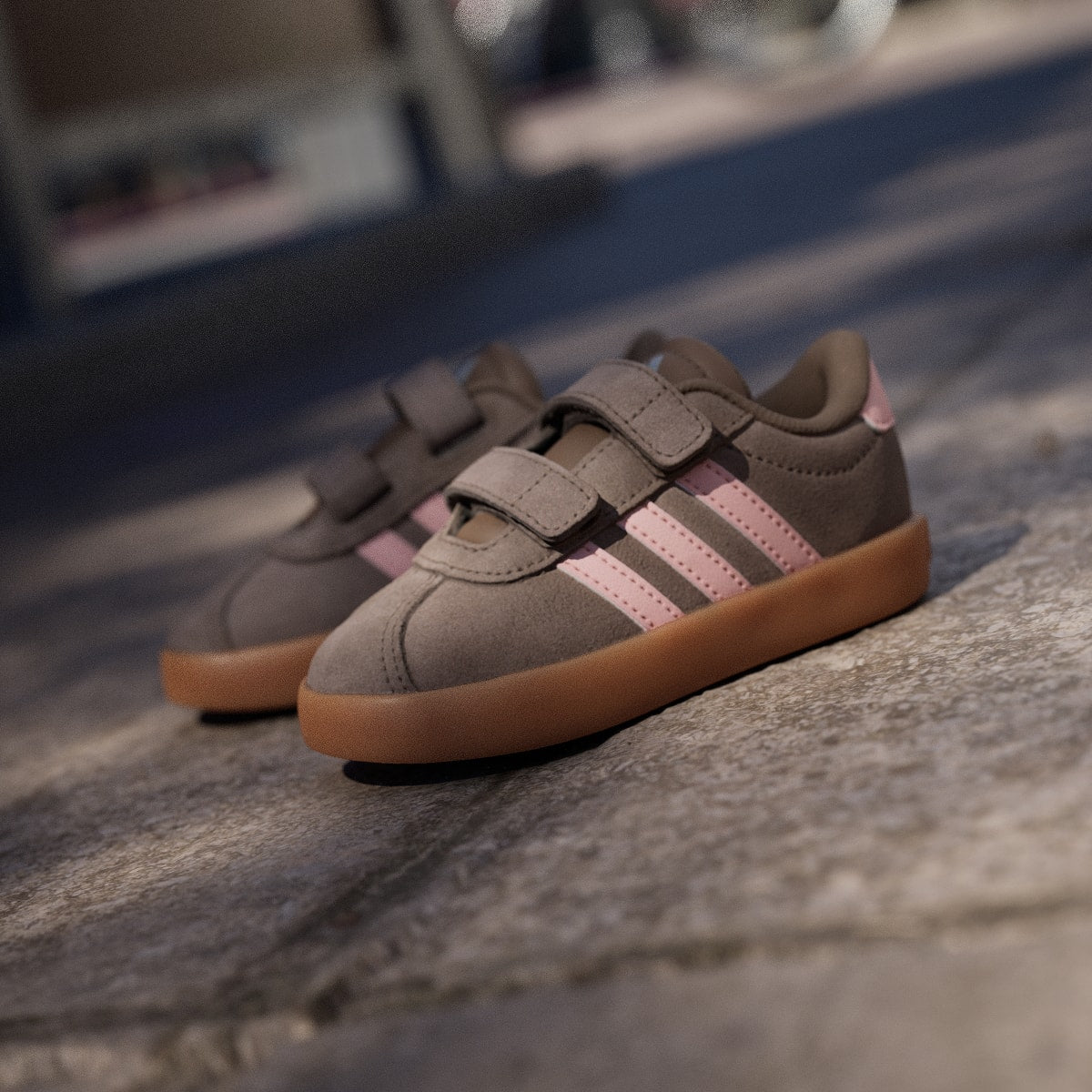 Adidas Kids' VL Court 3.0 Shoes - Earth Strata / Semi Frozen Turbo / Amber Gum - Image 8