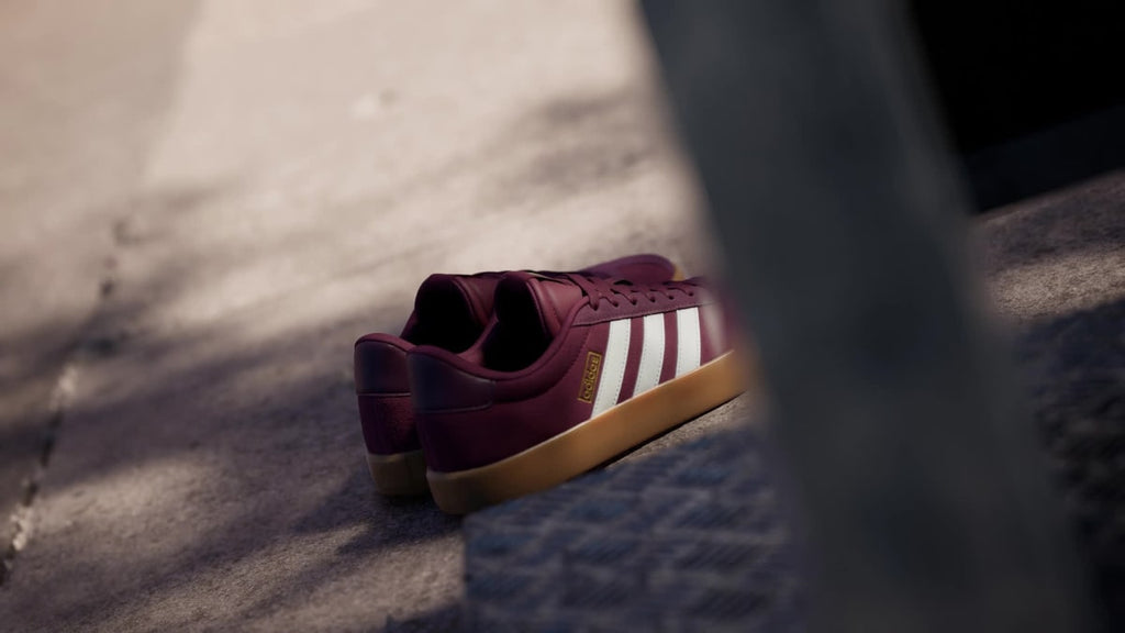 Adidas Men's VL Court 3.0 Shoes - Shadow Red / Off White / Maroon - Image 2