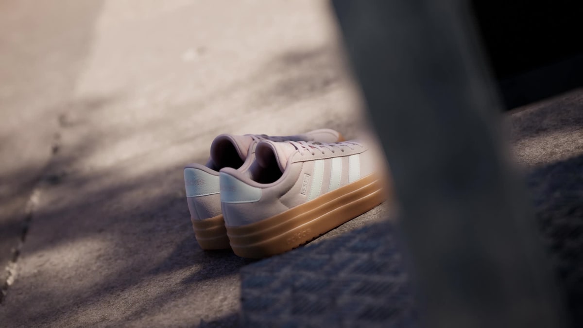 Adidas Women's VL Court Bold Shoes - Blush Pink / Off White / Gum - Image 2