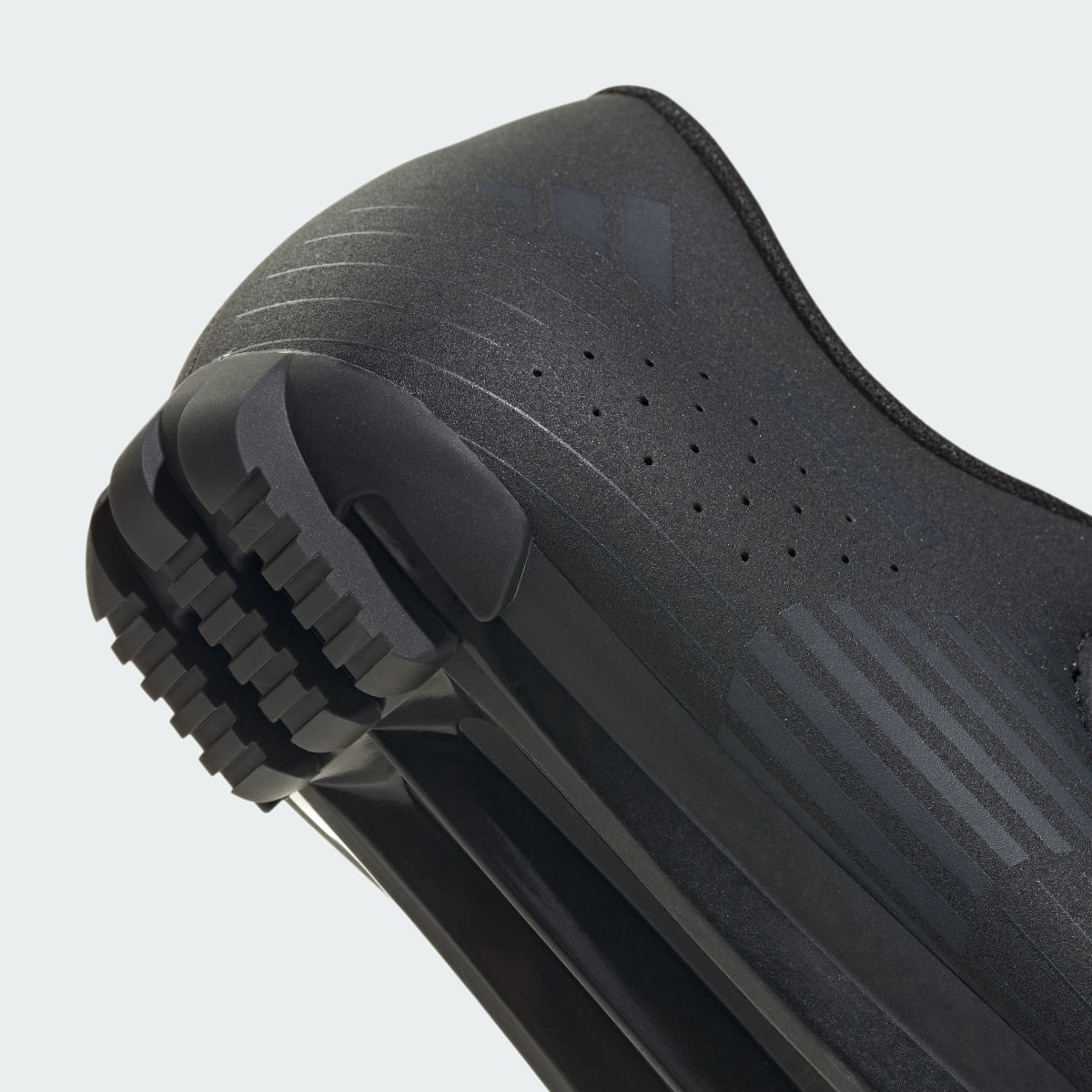Adidas Men's VUELTANO Shoes - Core Black / Carbon / Cloud White - Image 8