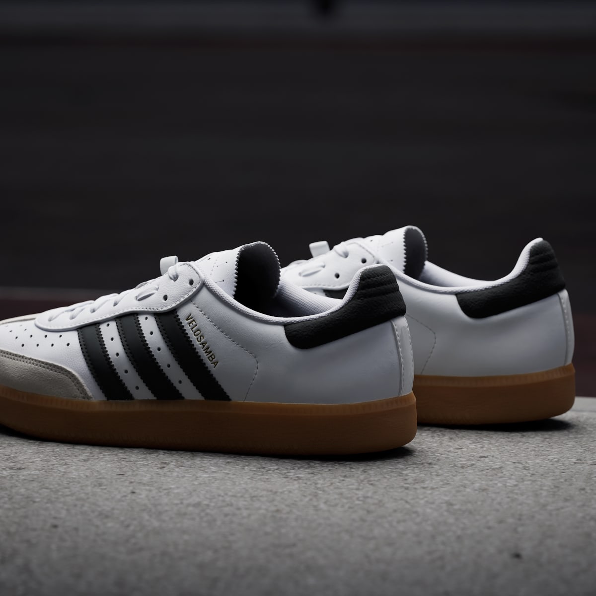 Adidas Men's Velosamba Leather Shoes - Cloud White / Core Black / Gold Metallic - Image 10
