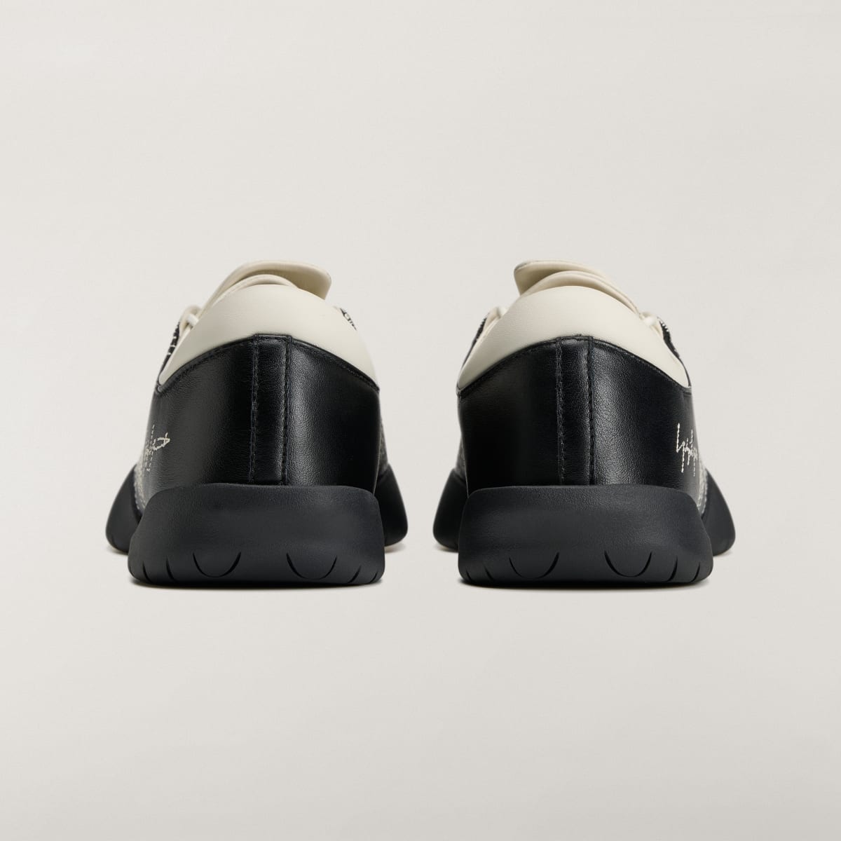 Adidas Men's Y-3 REGU Sneakers - Black / Alumina / Off White - Image 6