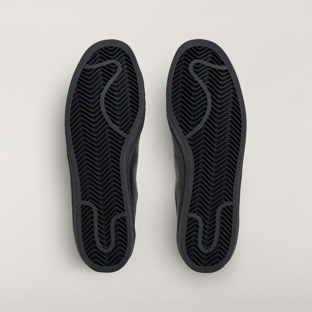 Adidas Men's Y-3 SUPERSTAR Sneakers - Black / Black / Off White - Image 3