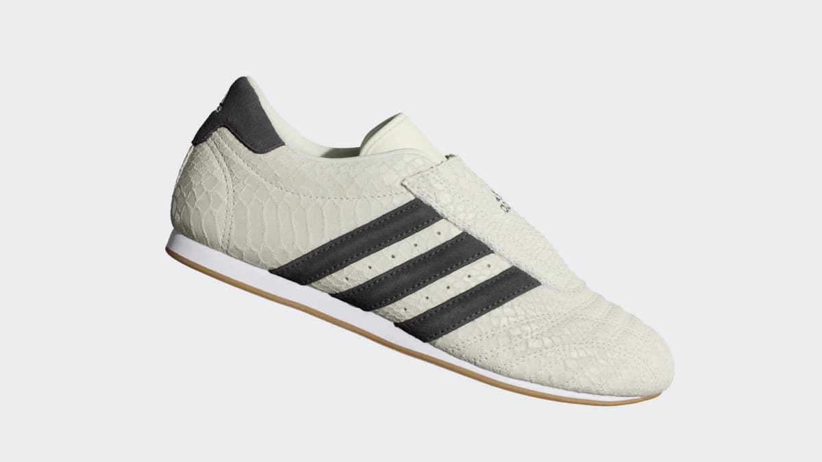 Adidas Women's adidas TAEKWONDO SHOES - Cream White / Utility Black / Gum - Image 2